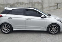 Hyundai I-20 2014–2020 DPT sānu sliekšņi (2014-2018, melns spīdīgs) foto 2