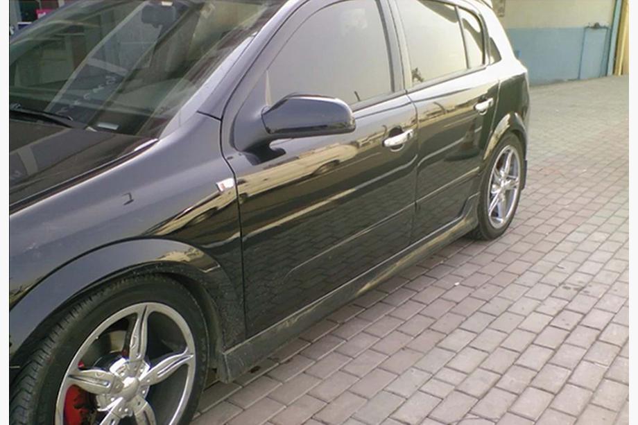Opel Astra H 2004–2013 Sānu sliekšņu uzlikas DPT (HB, 2004-2009, krāsošanai) Image