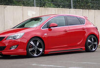Opel Astra J 2009–2015 Sānu sliekšņu uzlikas DPT V-2 (spīdīgi melnas) foto 1