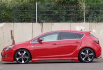 Opel Astra J 2009–2015 Sānu sliekšņu uzlikas DPT V-2 (spīdīgi melnas) foto 3