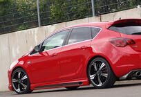 Opel Astra J 2009–2015 Sānu sliekšņu uzlikas DPT V-2 (spīdīgi melnas) foto 2