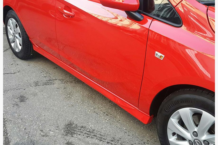 Opel Corsa E 2015–2019 DPT sānu sliekšņi (spīdīgi melni) Image