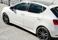 Seat Ibiza 2017– Sānu sliekšņi DPT V-3 (melns spīdīgs) foto 5