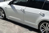 Volkswagen Golf 7/E-Golf 2012–2020 Sānu sliekšņu uzlikas DPT V-2 (spīdīgi melnas) foto 1