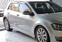 Volkswagen Golf 7/E-Golf 2012–2020 Sānu sliekšņi DPT V-9 (melns spīdīgs) foto 1