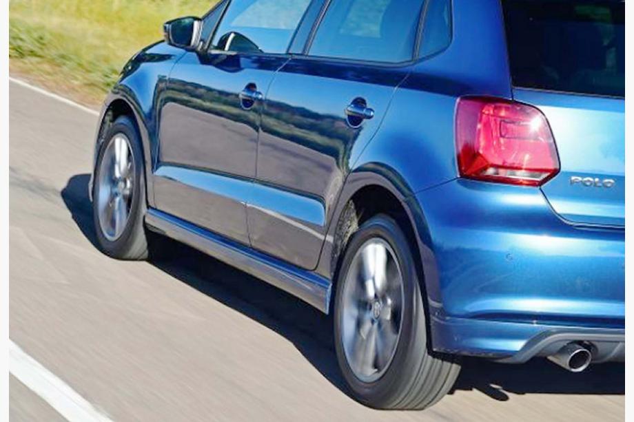 Volkswagen Polo 2010–2017 Sānu sliekšņi DPT V-3 (melns spīdīgs) Image