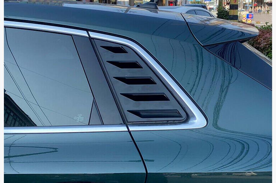 Audi A3 2012–2020 Aizmugurējo sānu logu uzlikas DPT V-1 (melns spīdīgs, 2 gab.) Image