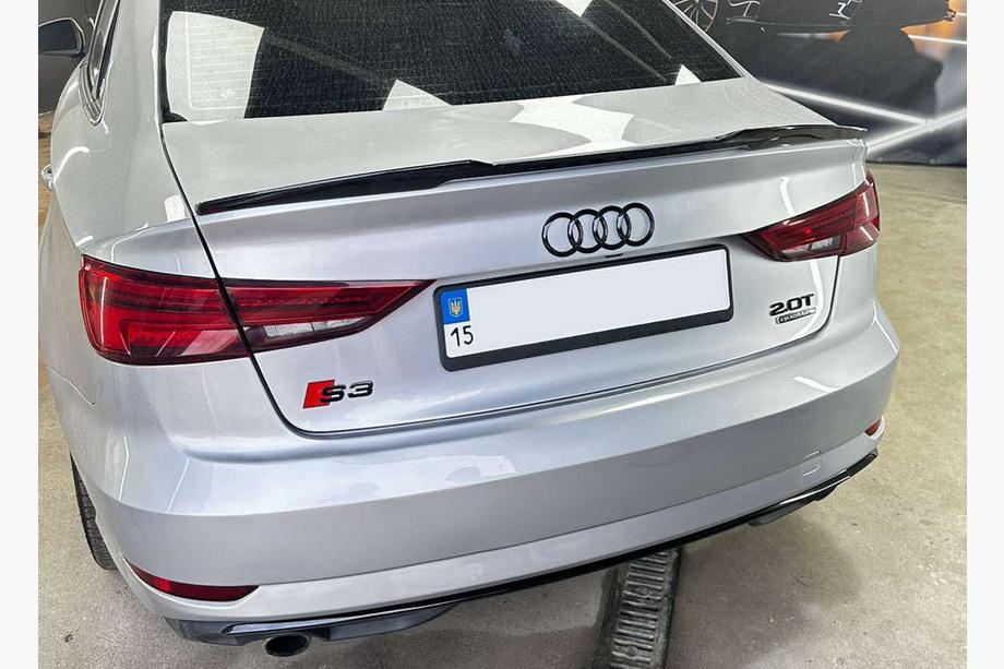 Audi A3 2012–2020 Spoileris DPT V-5 (spīdīgi melns) Image