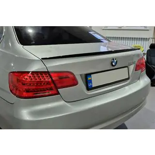 M3-Style spoilers (E92, spīdīgi melns)