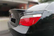 BMW 5. sērija E60/E61 2003–2010 CSL stila spoileris (melns spīdīgs) foto 2