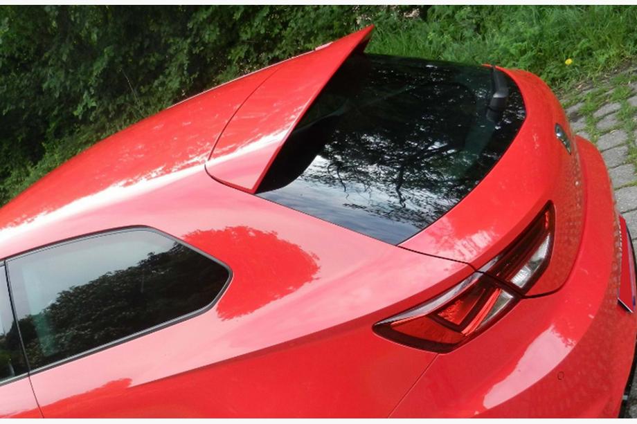 Seat Leon 2013–2020 Spoileris DPT V-1 (2 durvju, spīdīgi melns) Image