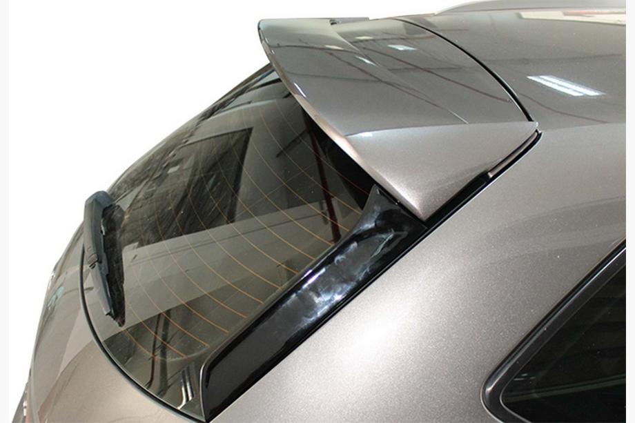 Seat Leon 2013–2020 Spoileris DPT V-3 (spīdīgi melns) Image