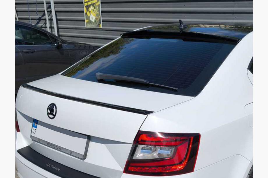 Skoda Octavia III A7 2013–2019 DPT uzlika (spīdīgi melna) Foto 1