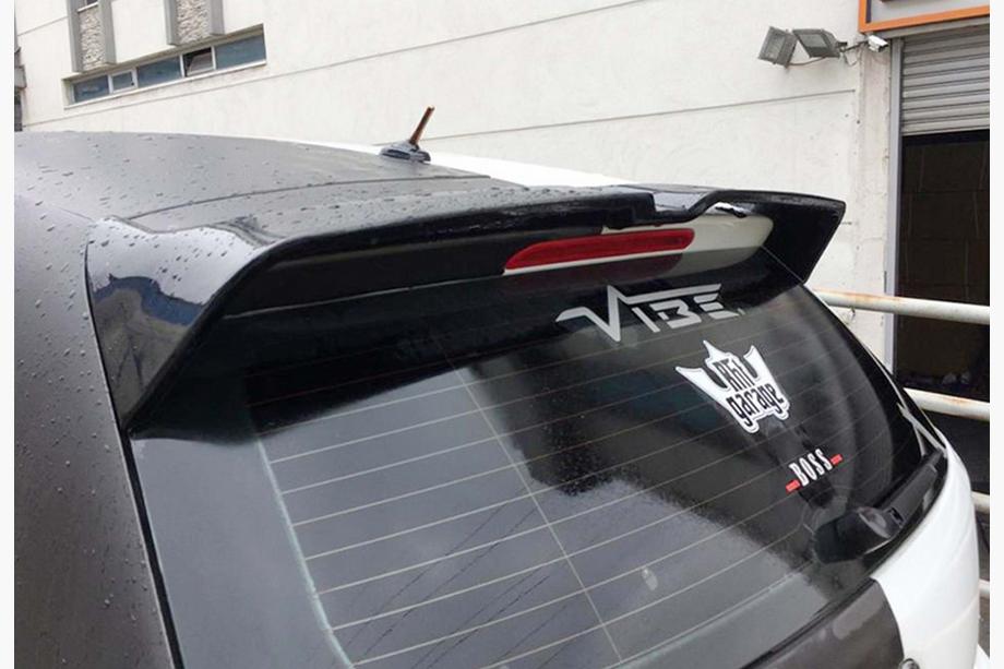 Volkswagen Polo 2010–2017 Spoileris DPT V-3 (HB, melns spīdīgs) Image
