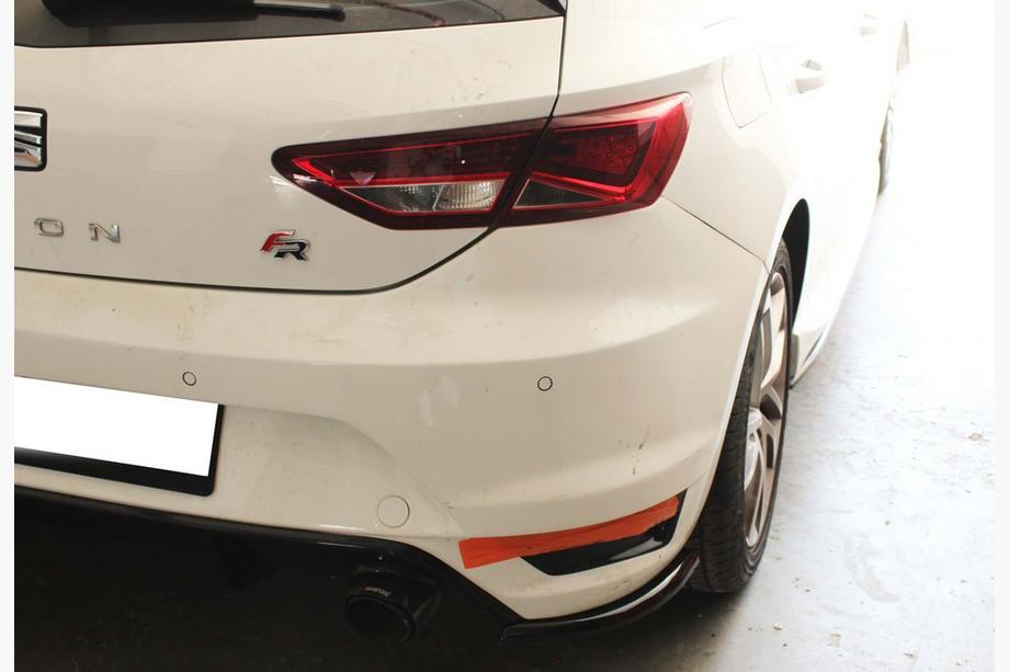 Seat Leon 2013–2020 Aizmugurējās FLAP uzlikas DPT (spīdīgi melns) Image