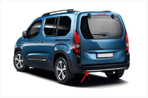 Opel Combo 2019– Hromēta aizmugurējā bampera aizsarguzlika Omsa Line foto 2