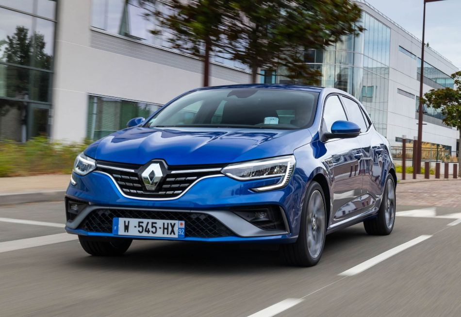 Renault Megane hečbeka apskats: IV paaudze, feislifts