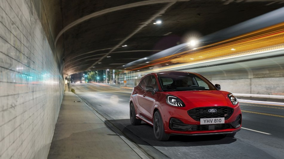 Ford Puma 2024: atjauninātās versijas apskats