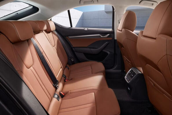Skoda Octavia Combi IV paaudzes apskats: 2024. gada feislifts Foto 5