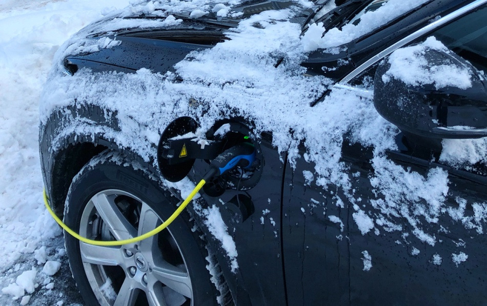 Elektroauto ziemā: padomi ērtai un ekonomiskai braukšanai