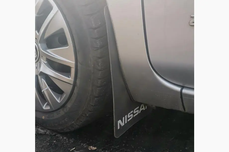 Nissan Dubļusargi Polytep (230*375, 2 gab.) Foto 3