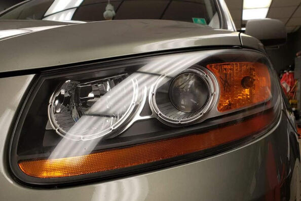 Kā aizsargāt automašīnas lukturus: padomi un ieteikumi