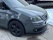 Volkswagen Caddy 2010–2015 Priekšējā bampera lūpas uzlika Niken Black (ABS) foto 1