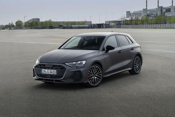 Audi S3 Sportback: atjaunināts sporta hečbeks 2024. gadam Foto 4