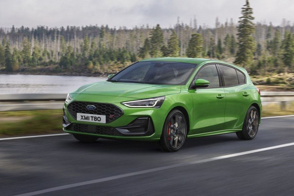 Ford Focus ST: atjauninātās versijas apskats