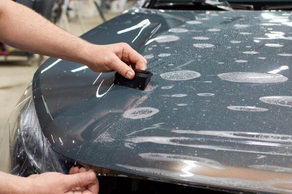 Auto aizsargplēve: uzticama aizsardzība vai naudas izšķērdēšana? Foto 1