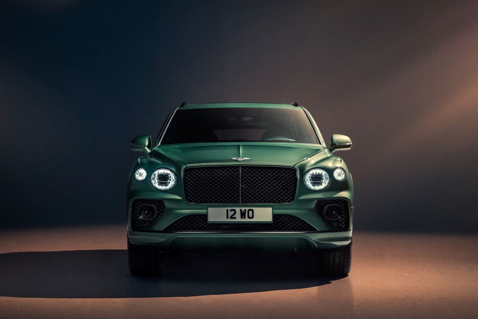 Bentley Bentayga apskats: greznība un jauda atjaunotā veidolā
