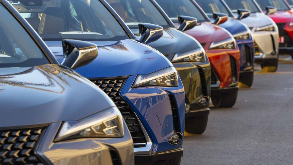 Kādu krāsu auto vislabāk pirkt? Izvēlamies auto krāsu