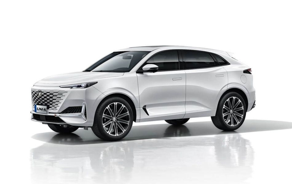 Changan UNI-K: modernā krosovera apskats