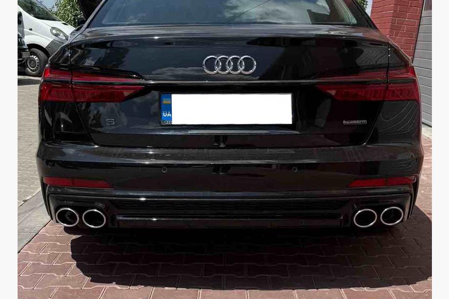 Audi A6 C8 2018–2025 Aizmugurējais difuzors ar izpūtēja uzgaļiem S-Style Silver (S / S-Line) Image