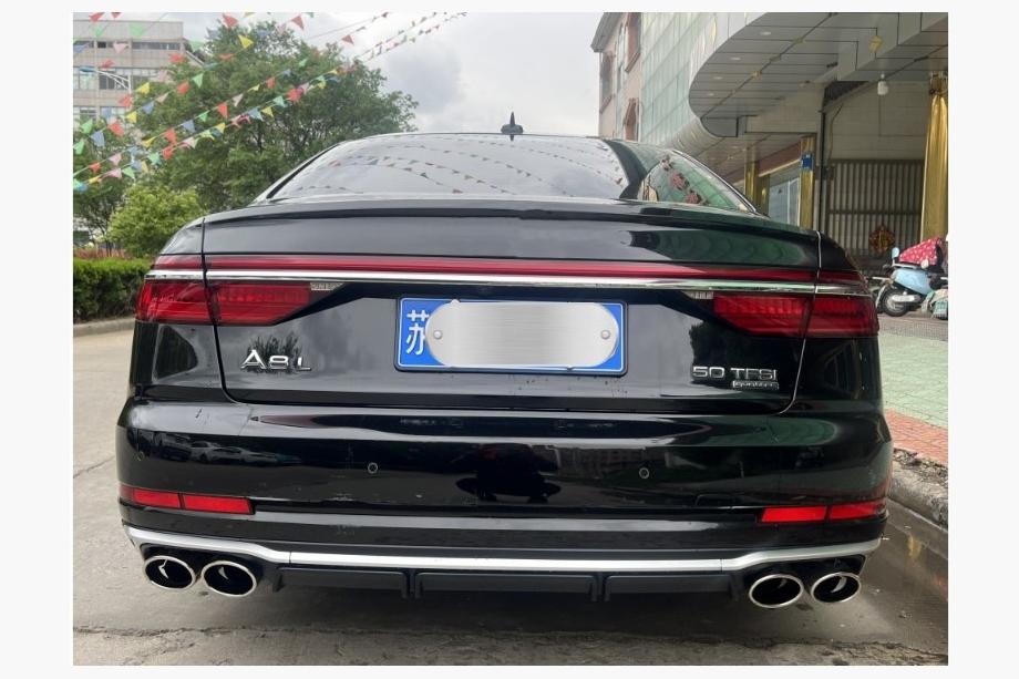 Audi A8 2018– Aizmugurējais difuzors ar izplūdes uzgaļiem S-Style (2022+) Image