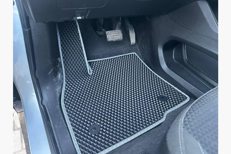 Chevrolet Bolt 2016–2023 EVA grīdas paklājiņi (EUV, melni) Image