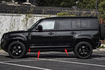Land Rover Defender 2019– Durvju moldingu komplekts foto 2