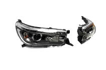Toyota Hilux 2015– Priekšējie lukturi OEM V2 2015-2019 (ksenona spuldzei vai LED, 2 gab.) foto 5