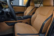 Lexus RZ elektroauto apskats foto 6