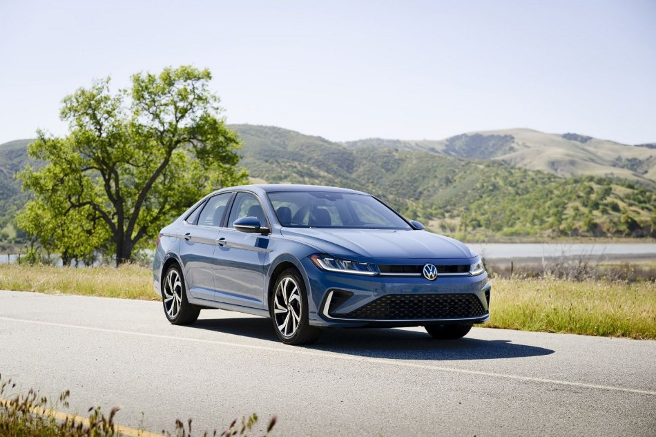Volkswagen Jetta 2025 apskats: VII paaudzes feislifts