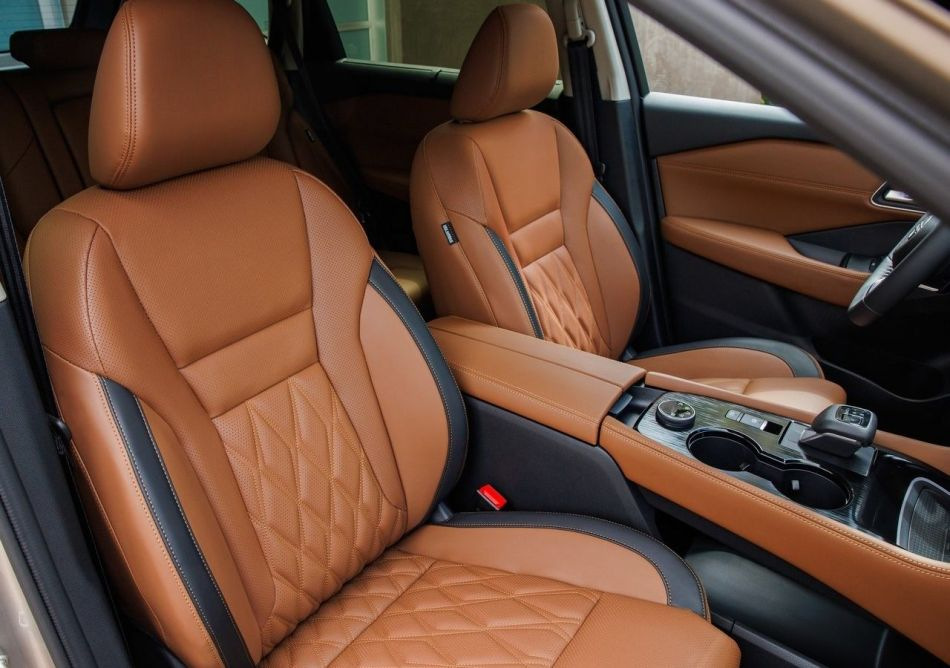 Kuros automobiļos ir ērtākie sēdekļi?
