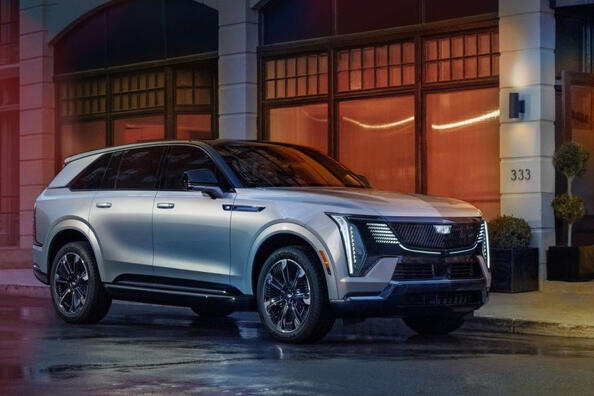 Cadillac Escalade IQ apskats: greznības elektriskais laikmets