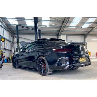 Aizmugurējais difuzors ar uzgaļiem Black (Coupe AMG63 dizainam) foto 1