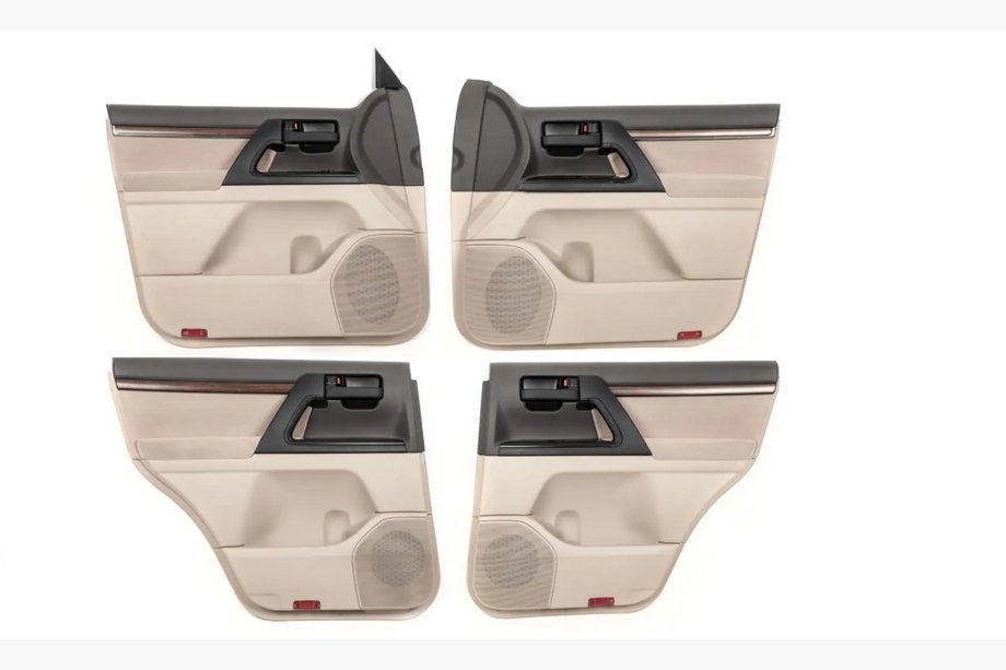 Toyota Land Cruiser 200 2007–2021 Durvju apšuvumu restailinga komplekts (4 gab.) Image