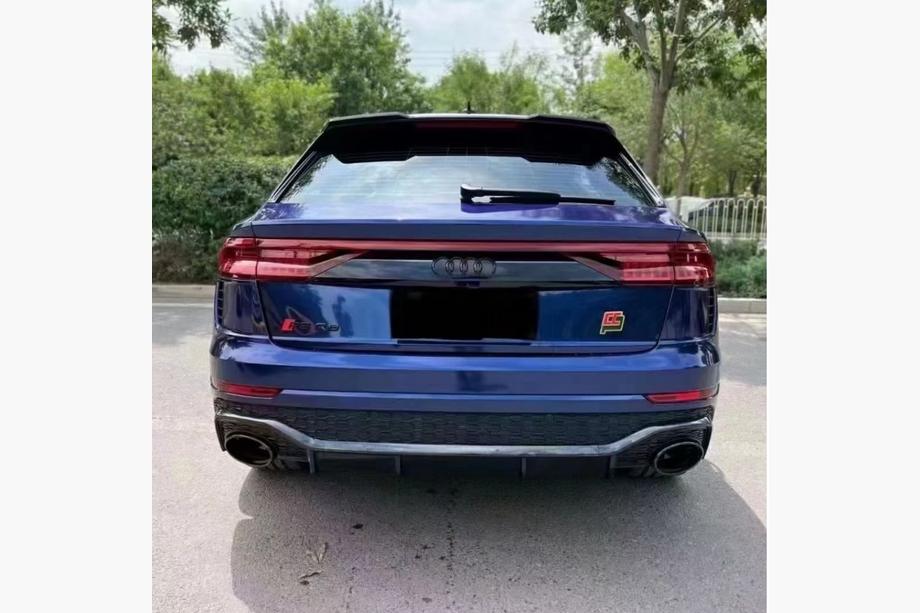 Audi Q8 2018– Aizmugurējais buferis RSQ-Style (2018-2023) Image