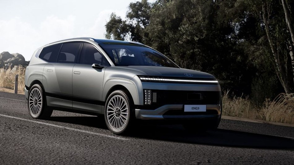 Hyundai IONIQ 9: piecus metrus gara elektriskā krosovera apskats