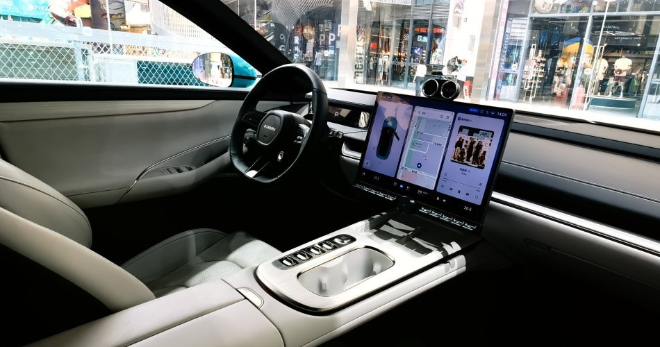 Noderīgs auto: populārākās preces ikvienam vadītājam