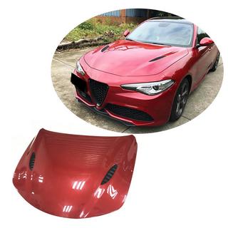 Motora pārsegs V2 (oglekļa šķiedra) foto 1