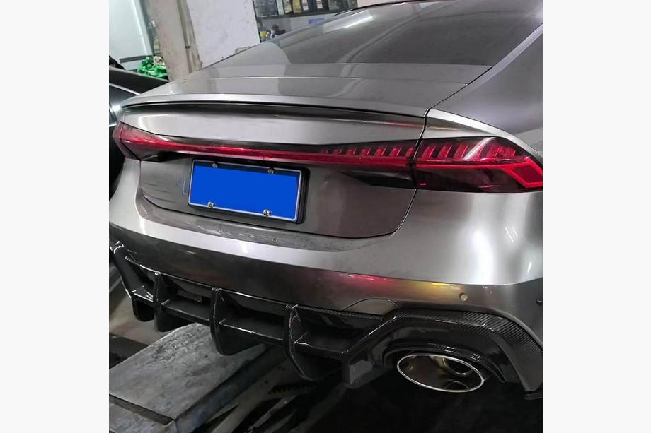 Audi A7 2018– Aizmugurējā bampera difuzors (RS7 2018-2022, sausais karbons) Foto 4