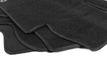 Mazda 6 2003–2008 Tekstila paklāji Classic (melni) foto 3